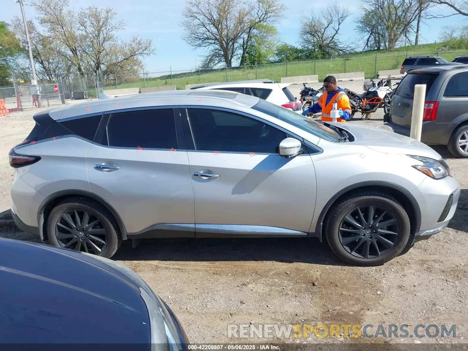 13 fotografías del automóvil dañado 5N1AZ2MSXKN143847 NISSAN MURANO 2019