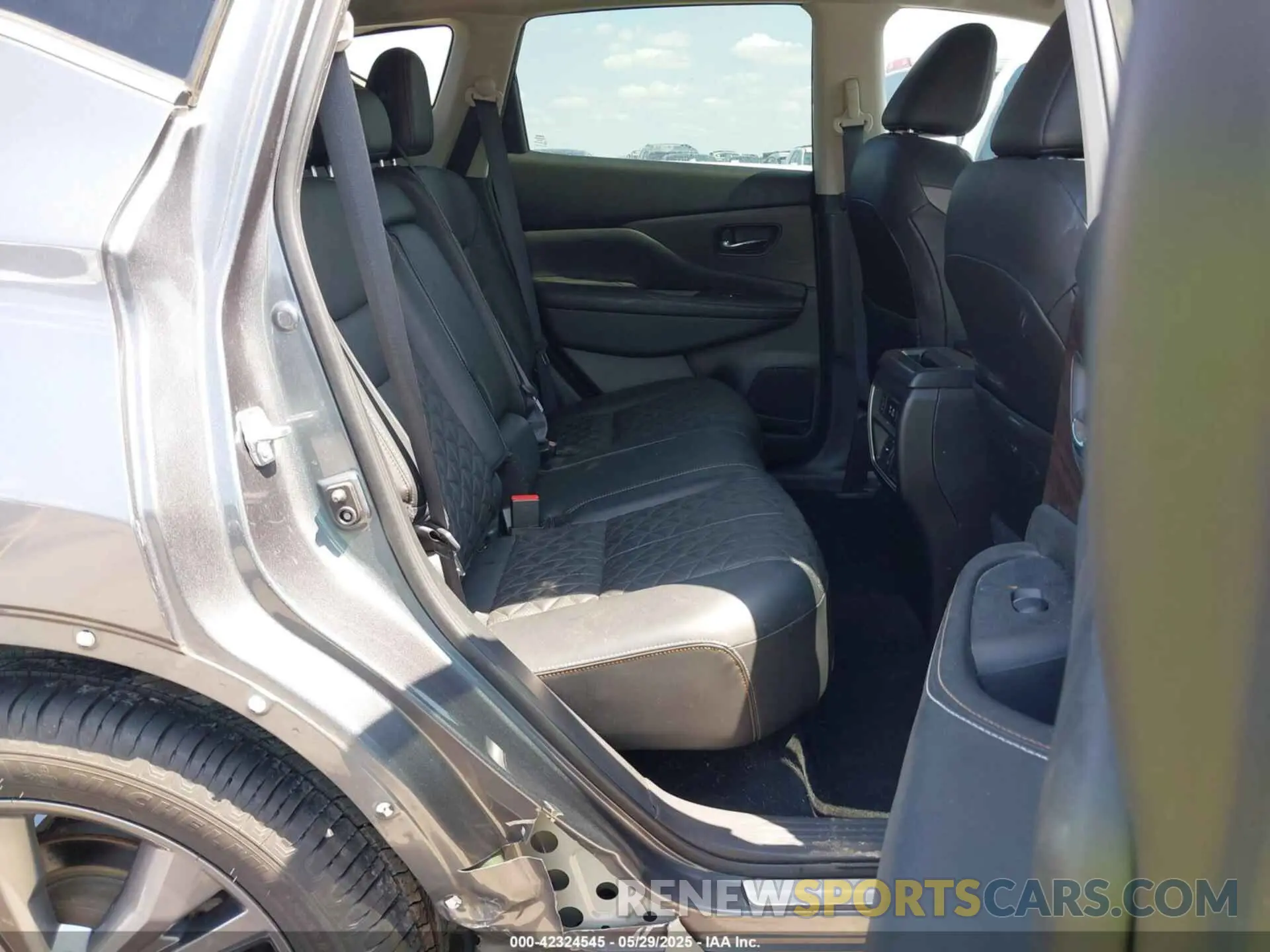 8 fotografías del automóvil dañado 5N1AZ2DS9MC103600 NISSAN MURANO 2021