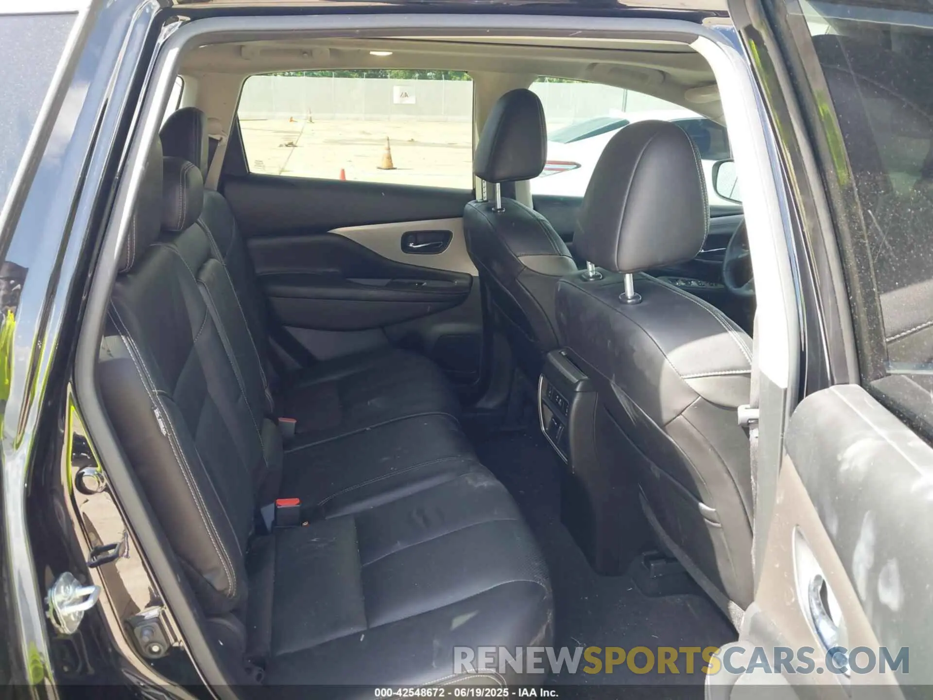 8 fotografías del automóvil dañado 5N1AZ2CJXNC106838 NISSAN MURANO 2022