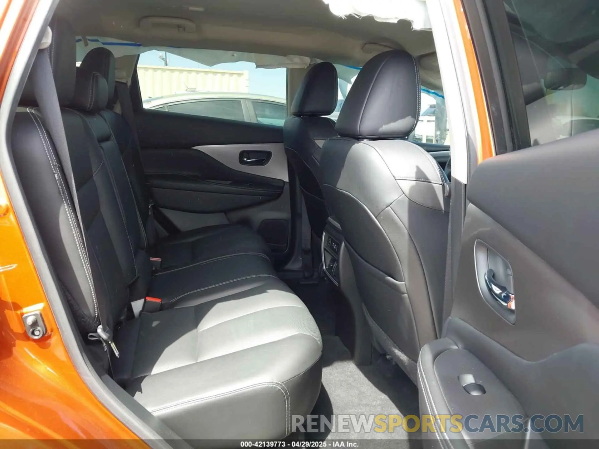 8 fotografías del automóvil dañado 5N1AZ2CJXNC110534 NISSAN MURANO 2022