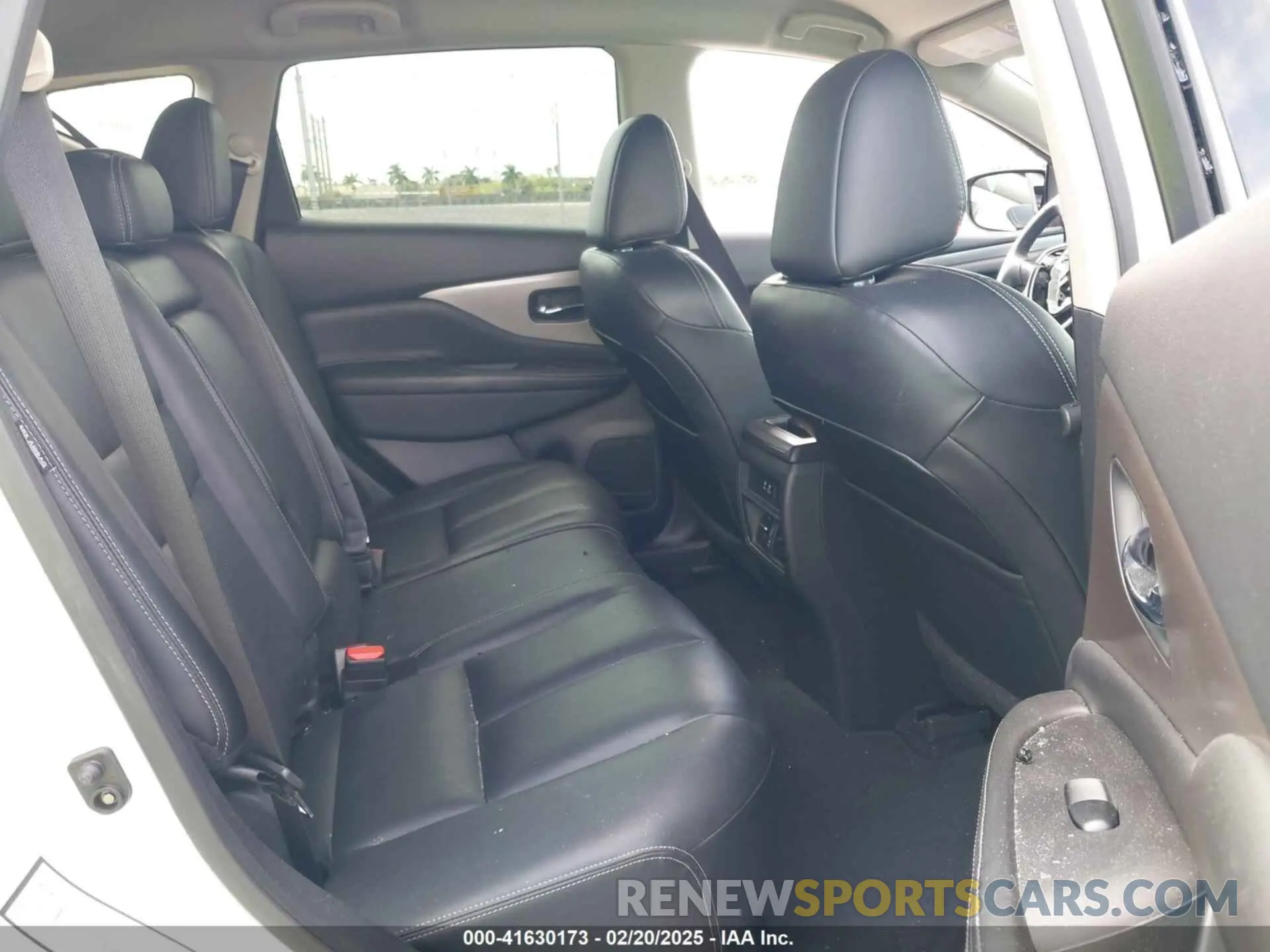 8 fotografías del automóvil dañado 5N1AZ2BJ7PC111015 NISSAN MURANO 2023