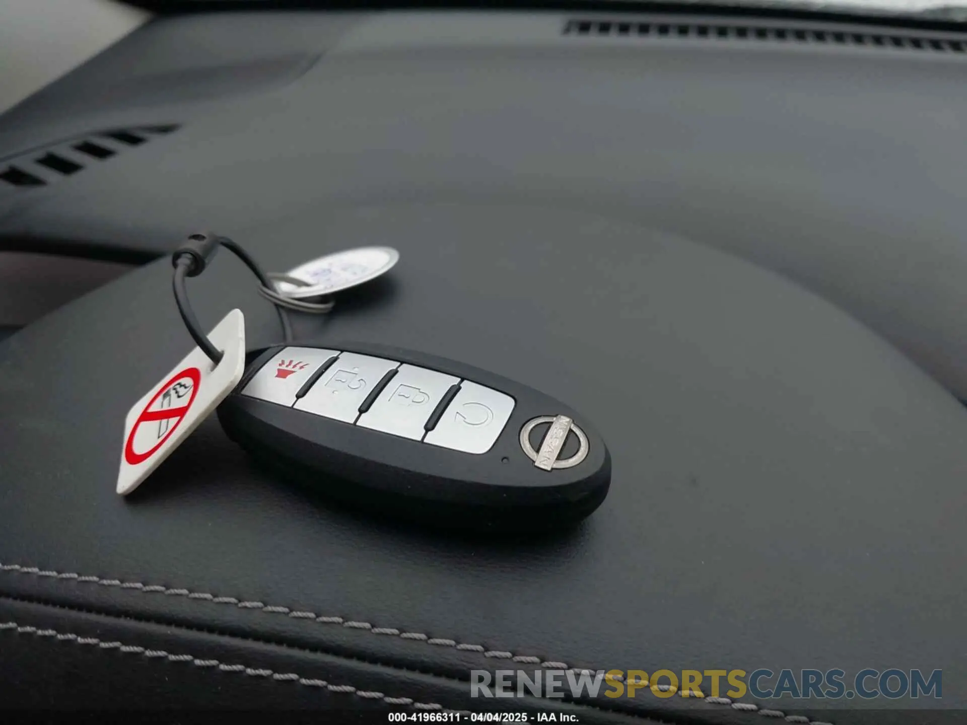 11 fotografías del automóvil dañado 5N1AZ2BJ7PC138117 NISSAN MURANO 2023
