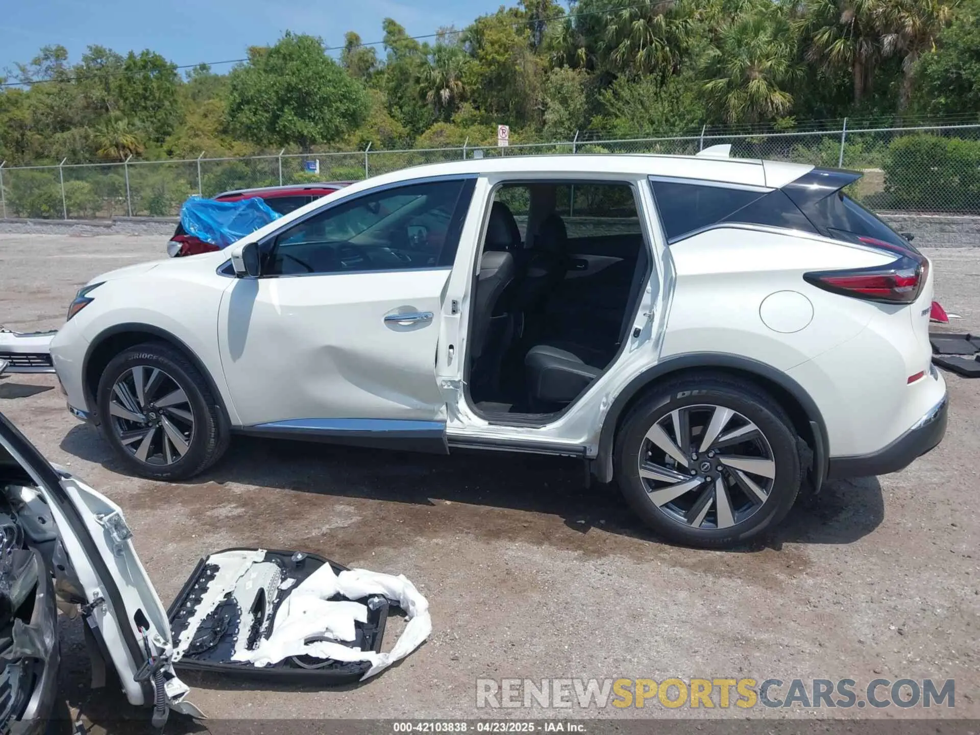 15 fotografías del automóvil dañado 5N1AZ2CJ0PC125739 NISSAN MURANO 2023