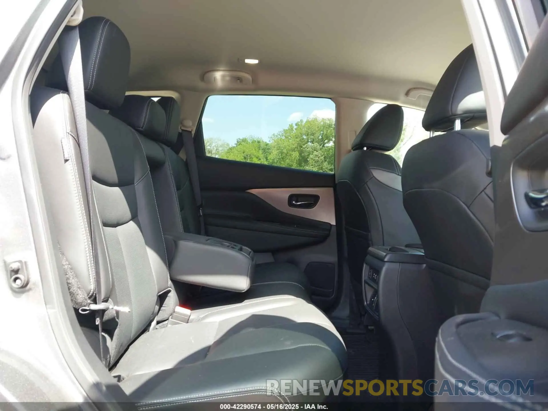 8 fotografías del automóvil dañado 5N1AZ2CJ9PC137016 NISSAN MURANO 2023