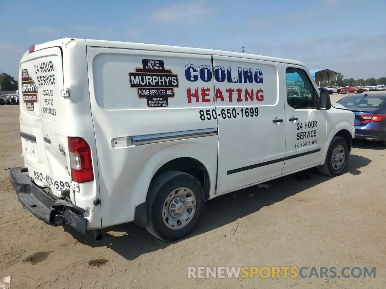 3 fotografías del automóvil dañado 1N6BF0KMXKN808592 NISSAN NV 2019