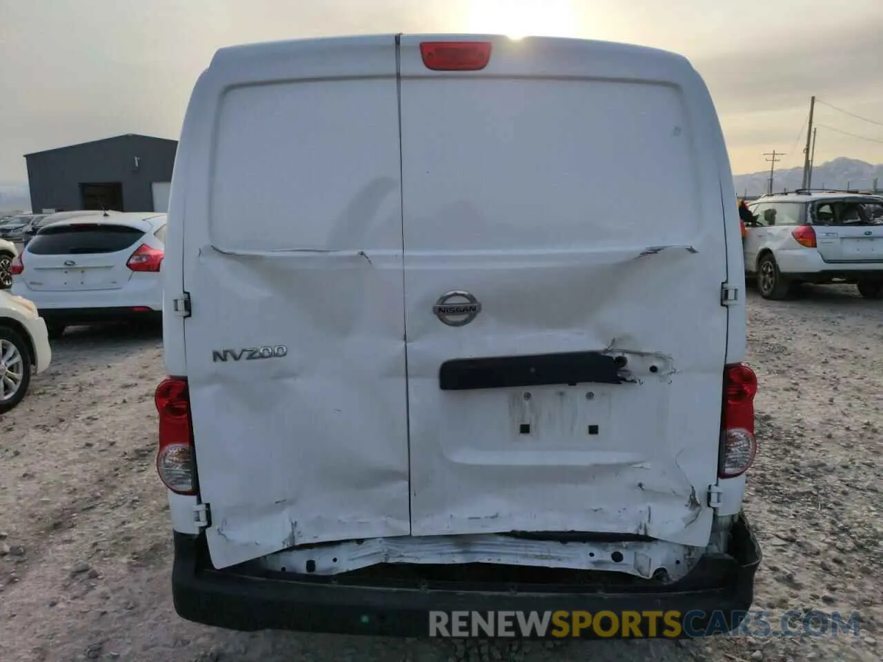 6 fotografías del automóvil dañado 3N6CM0KN0KK695616 NISSAN NV 2019