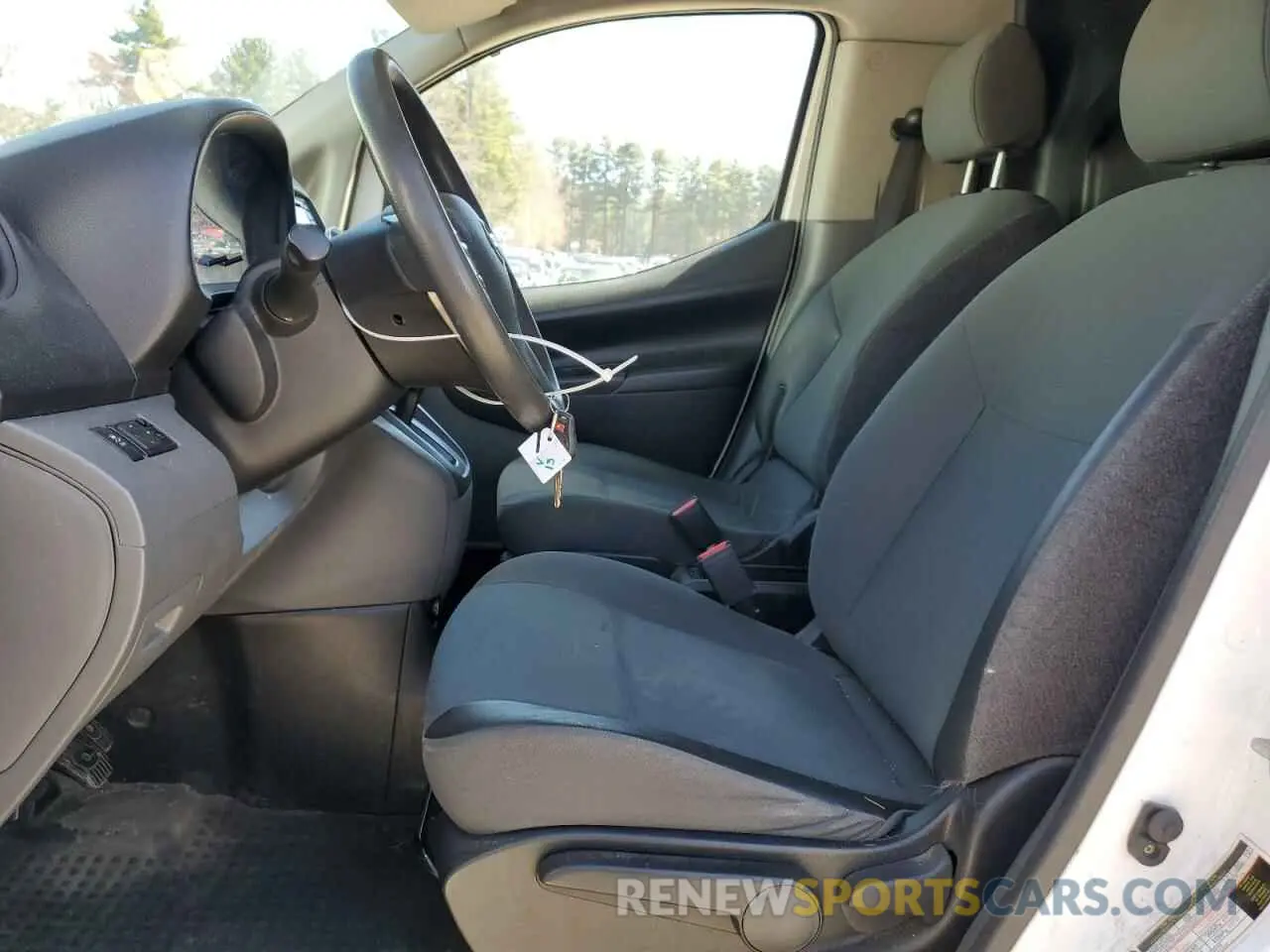 7 fotografías del automóvil dañado 3N6CM0KN4KK699944 NISSAN NV 2019