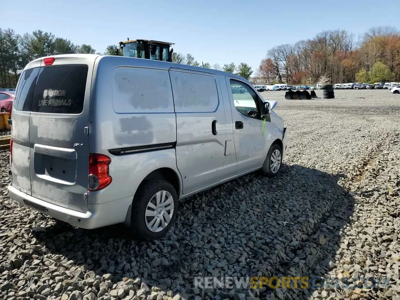 3 fotografías del automóvil dañado 3N6CM0KN7KK694754 NISSAN NV 2019
