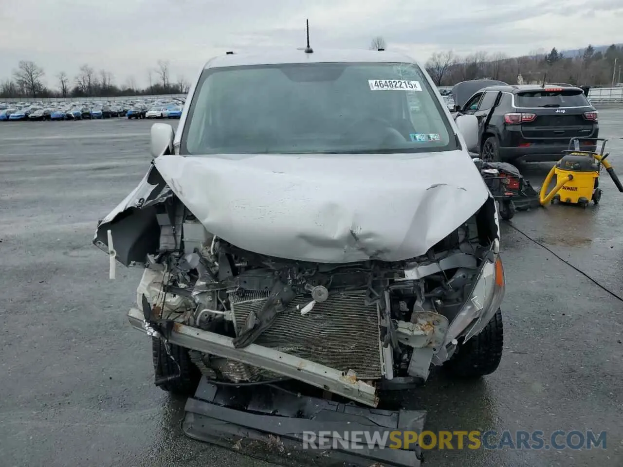 5 fotografías del automóvil dañado 3N6CM0KN7KK696259 NISSAN NV 2019