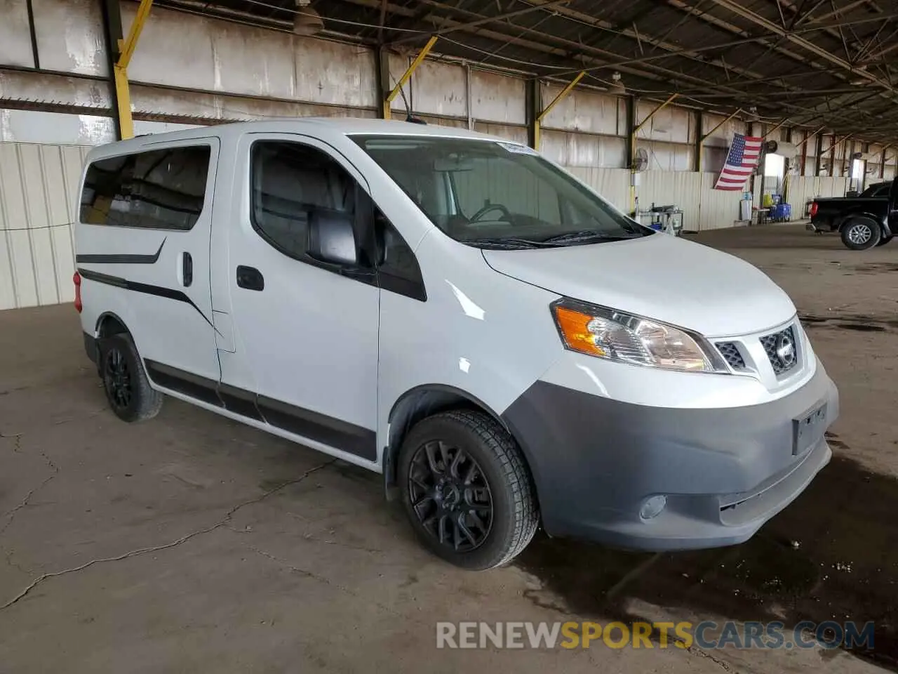 4 fotografías del automóvil dañado 3N6CM0KN0LK693771 NISSAN NV 2020