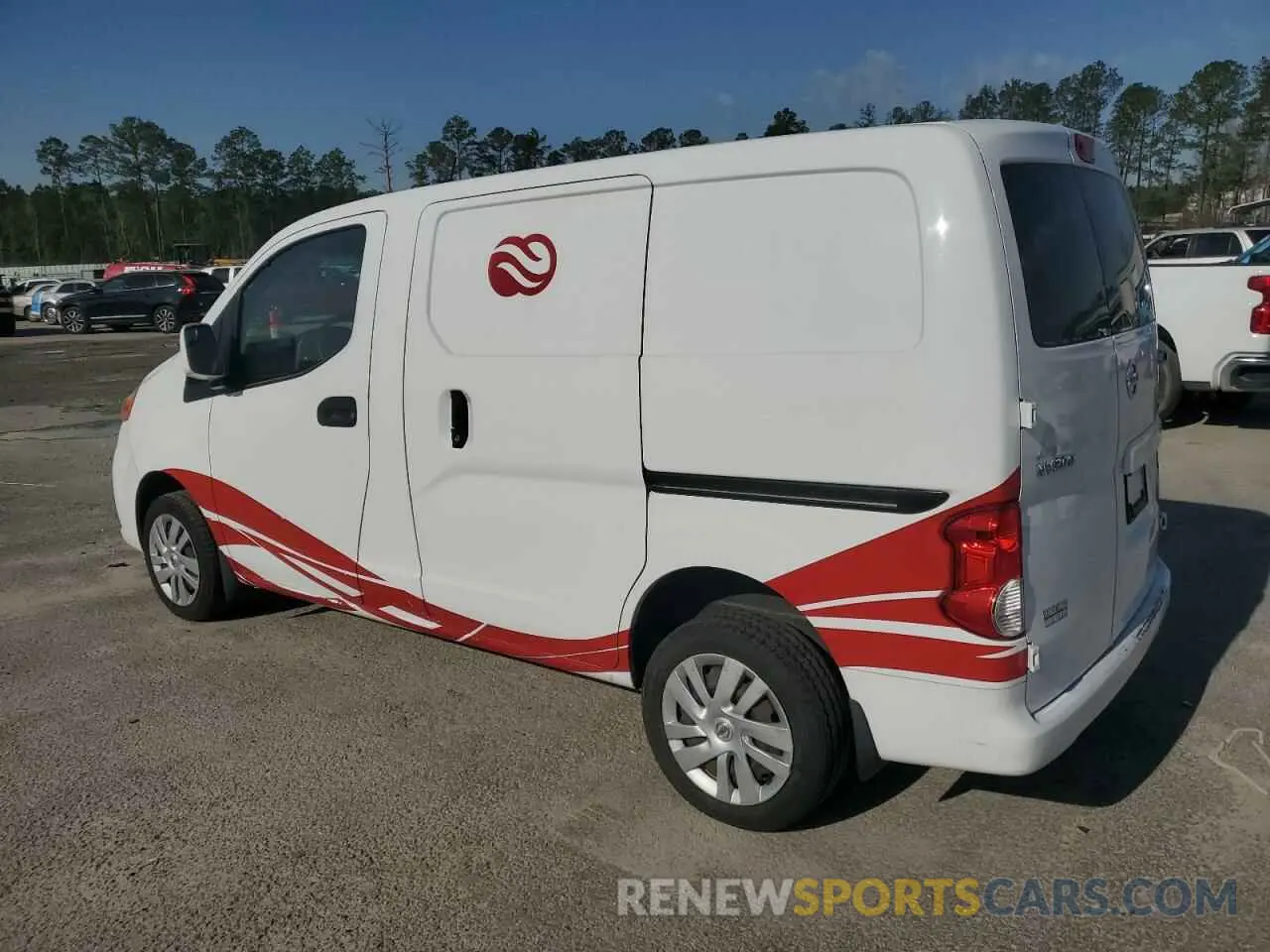 2 fotografías del automóvil dañado 3N6CM0KN0LK707815 NISSAN NV 2020