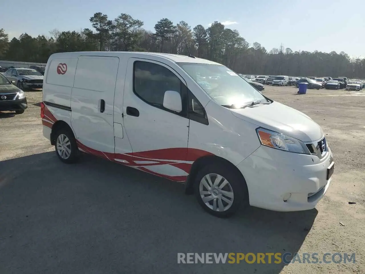 4 fotografías del automóvil dañado 3N6CM0KN0LK707815 NISSAN NV 2020