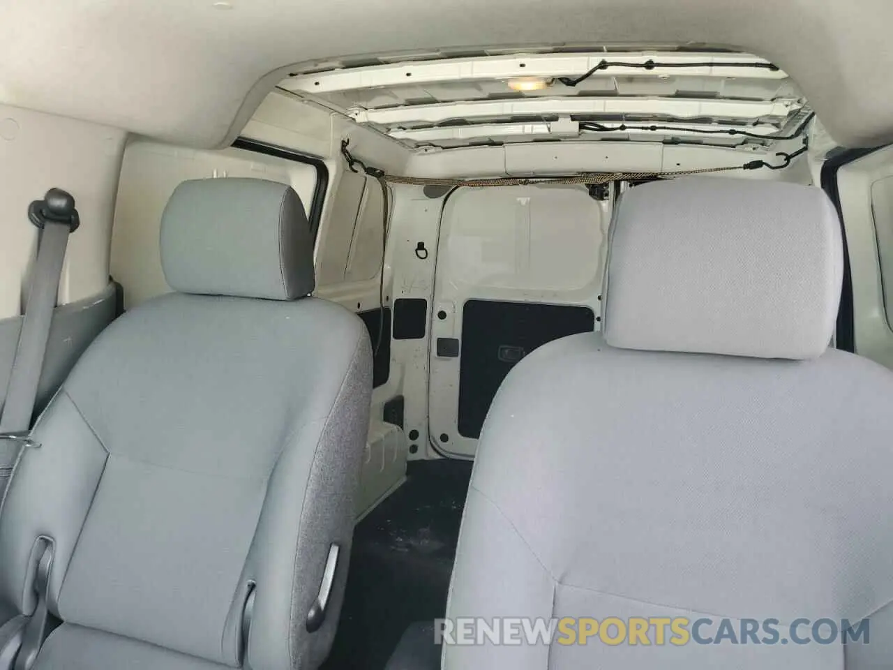 10 fotografías del automóvil dañado 3N6CM0KN0LK708916 NISSAN NV 2020