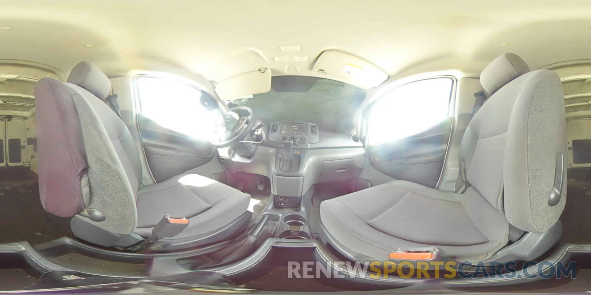 15 fotografías del automóvil dañado 3N6CM0KN0LK708916 NISSAN NV 2020