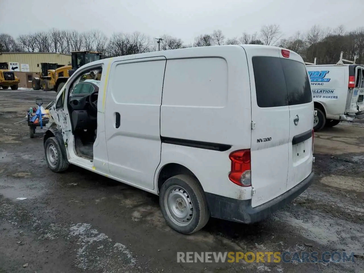 2 fotografías del automóvil dañado 3N6CM0KN2LK698020 NISSAN NV 2020