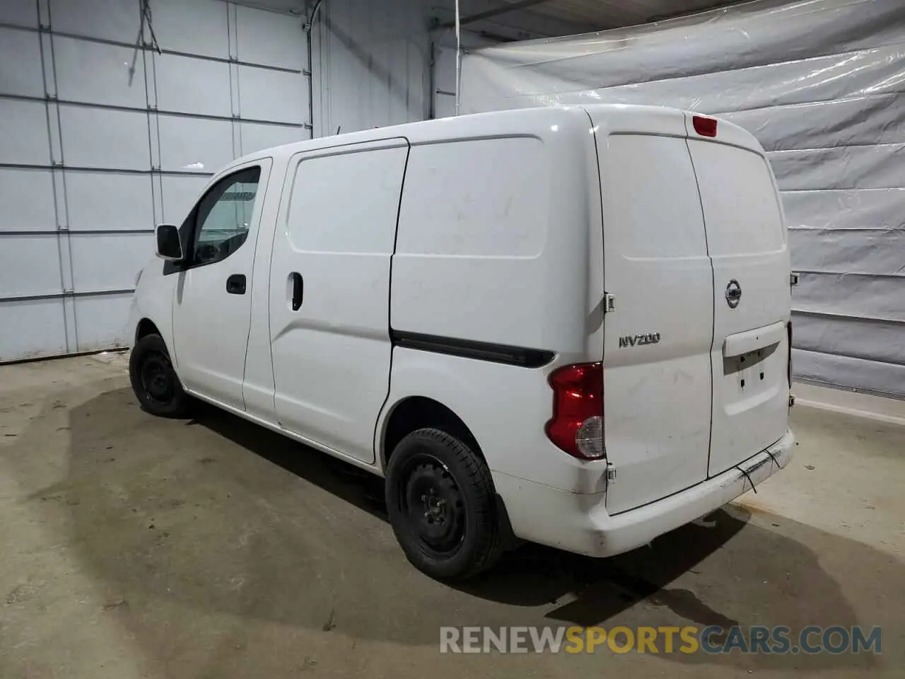 2 fotografías del automóvil dañado 3N6CM0KN3LK691223 NISSAN NV 2020