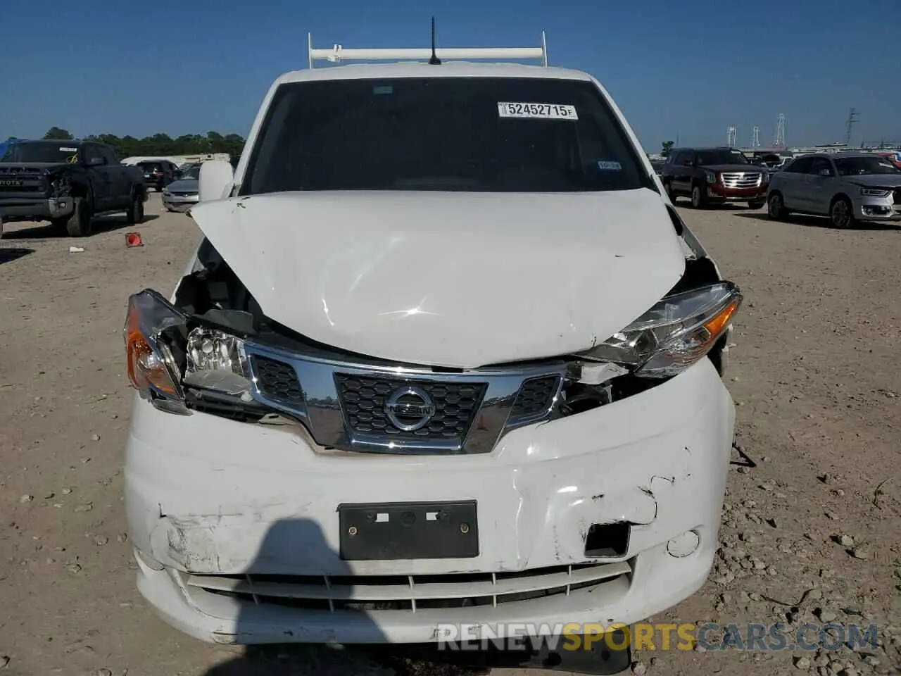 5 fotografías del automóvil dañado 3N6CM0KN8LK692075 NISSAN NV 2020
