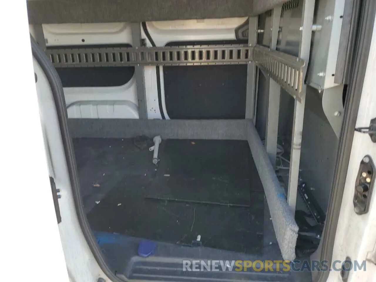 11 fotografías del automóvil dañado 3N6CM0KN9LK707781 NISSAN NV 2020