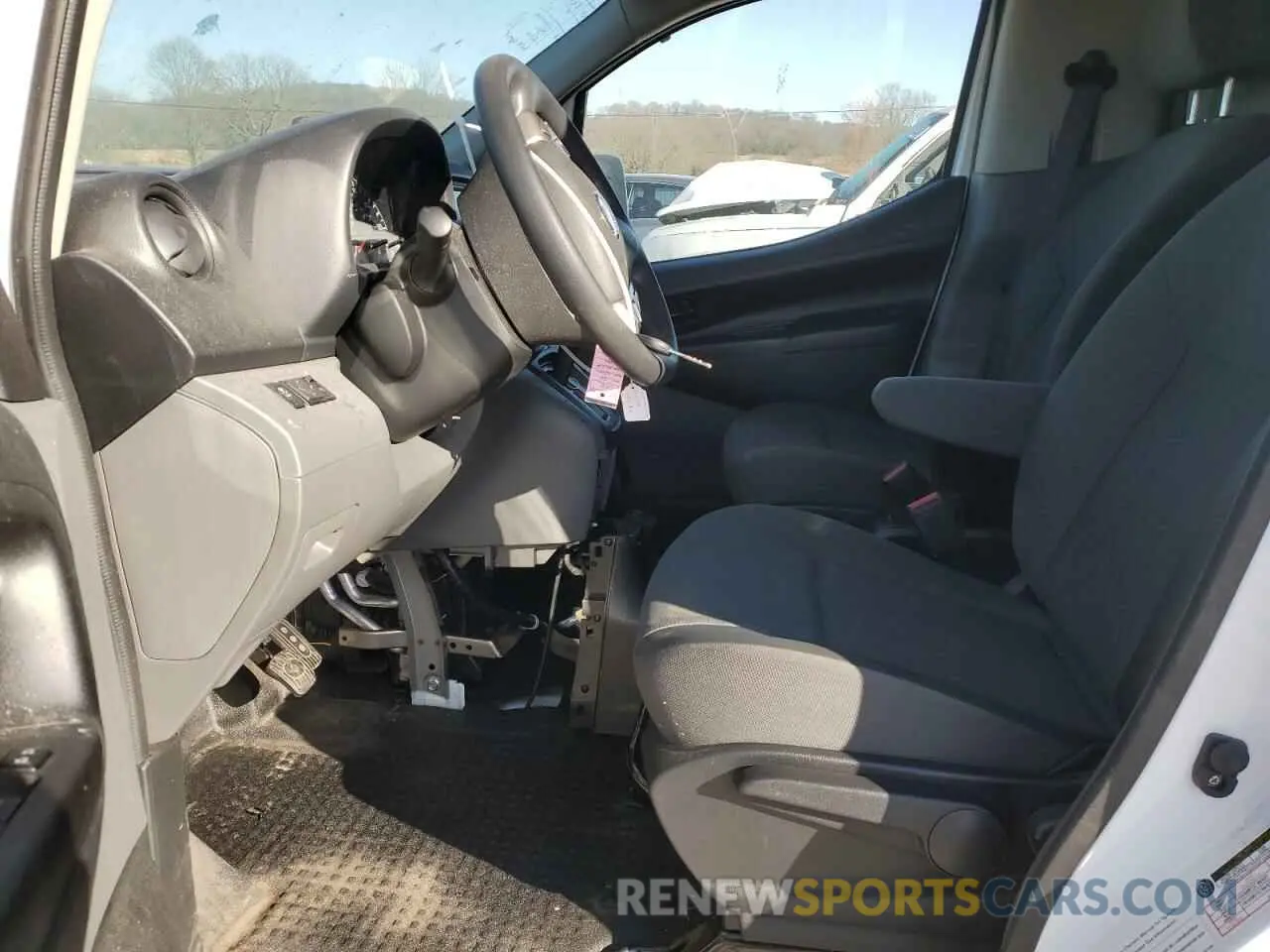 7 fotografías del automóvil dañado 3N6CM0KN9LK707781 NISSAN NV 2020