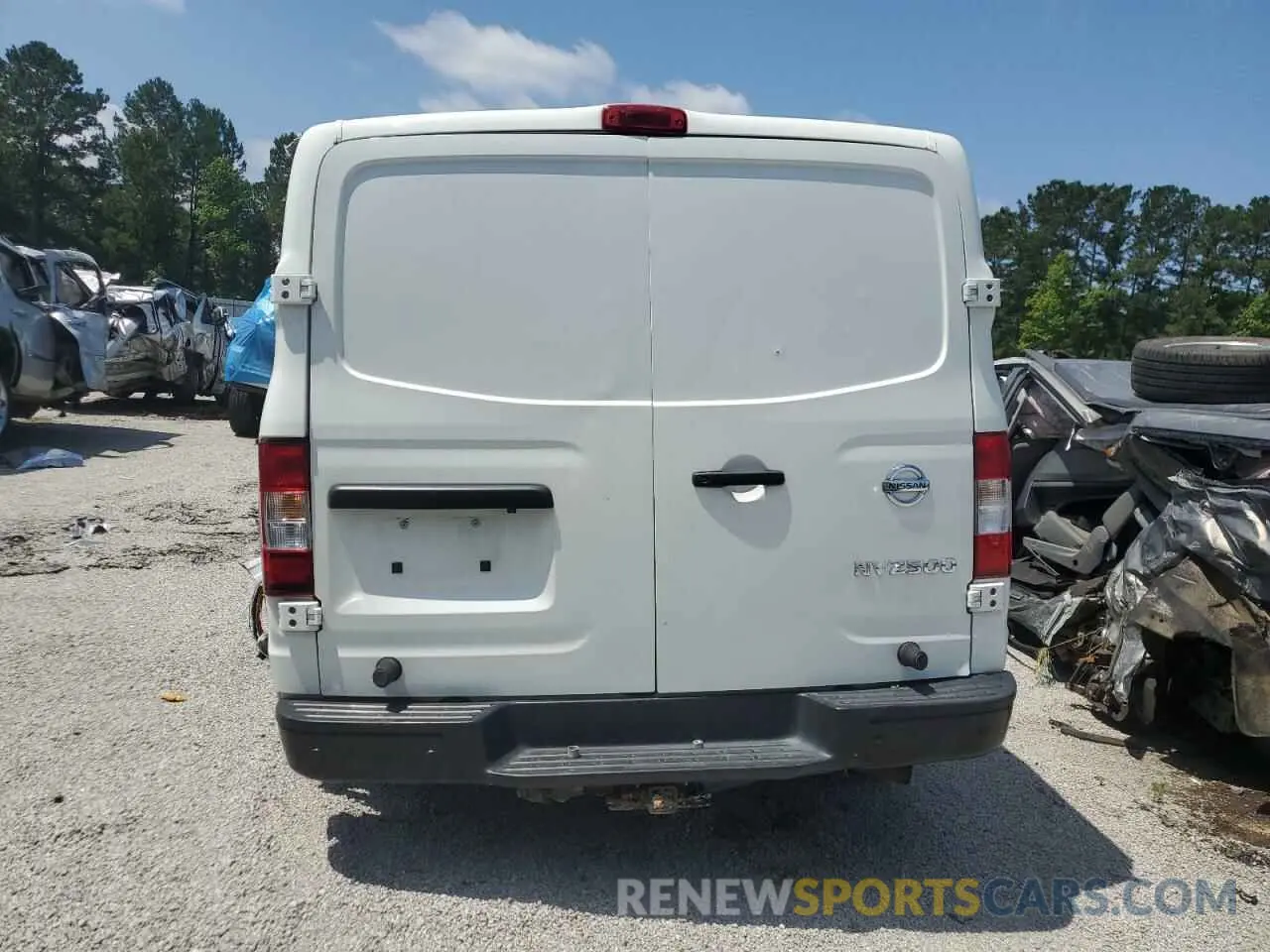 6 fotografías del automóvil dañado 1N6AF0KY2MN805929 NISSAN NV 2021
