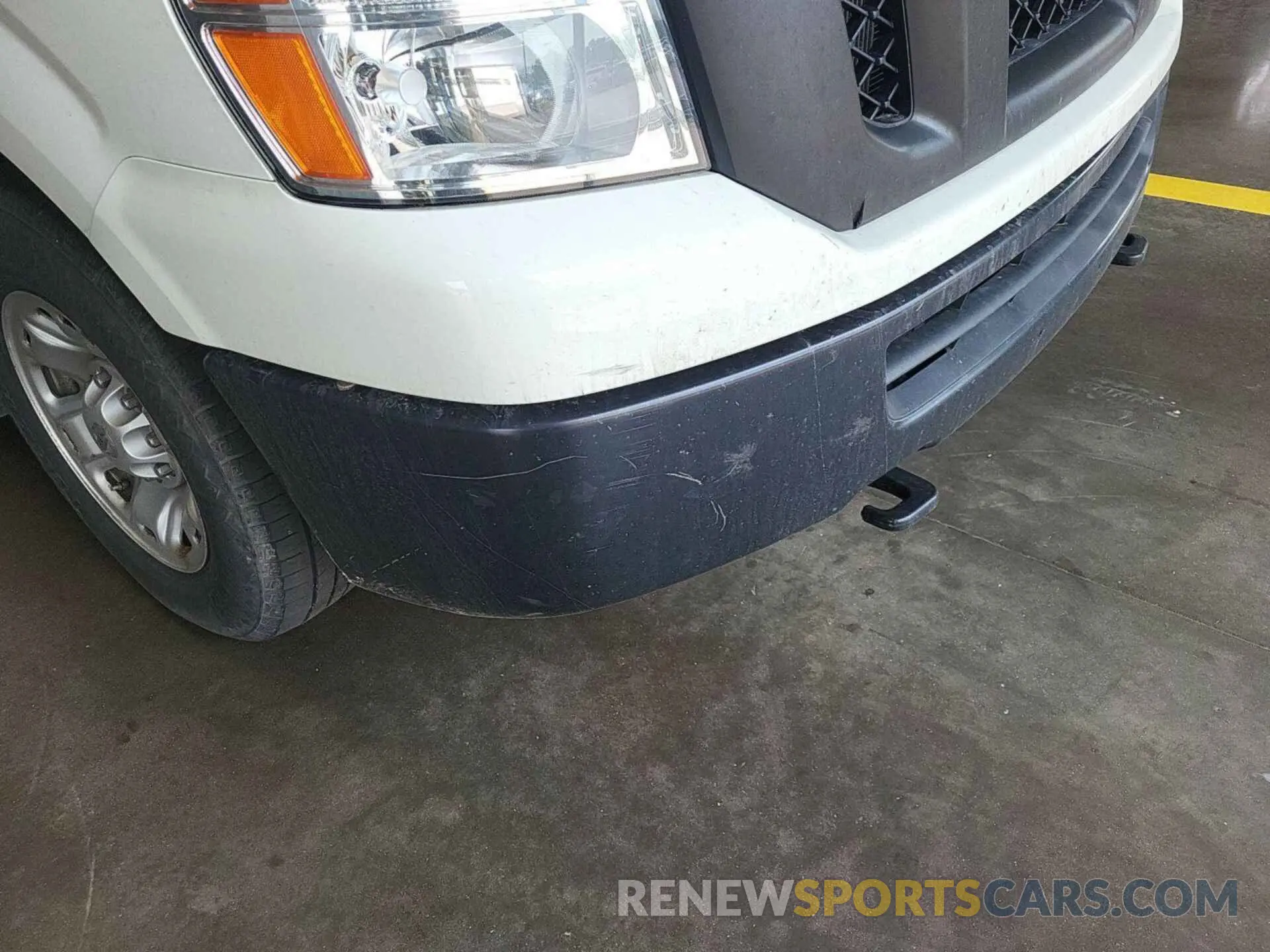 4 fotografías del automóvil dañado 1N6AF0KY9MN807337 NISSAN NV 2021