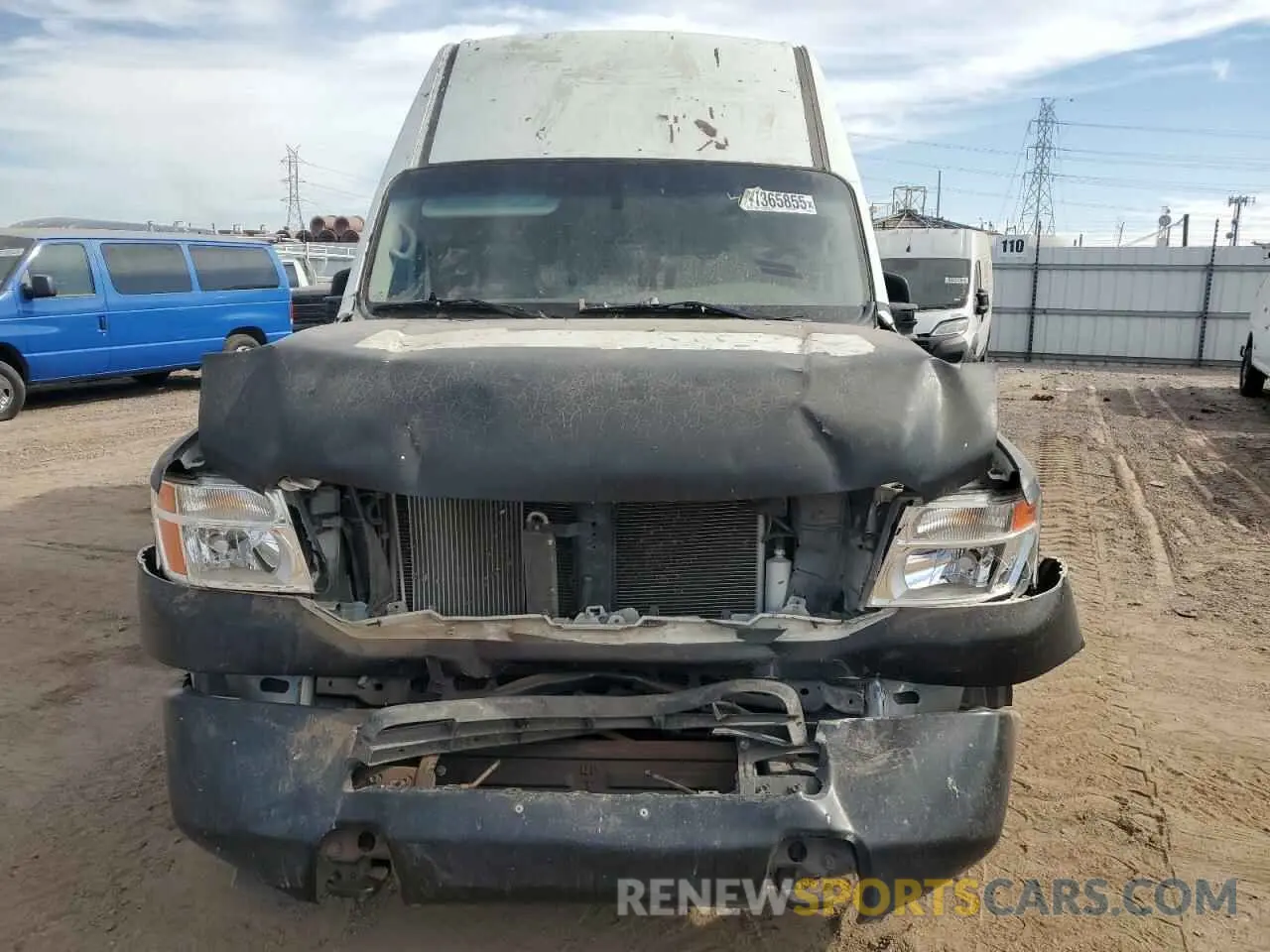 5 fotografías del automóvil dañado 1N6AF0LYXMN805479 NISSAN NV 2021