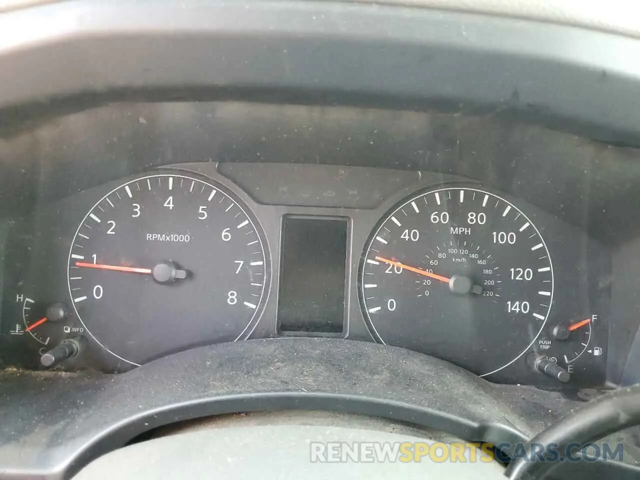 9 fotografías del automóvil dañado 1N6BF0KM2MN806323 NISSAN NV 2021