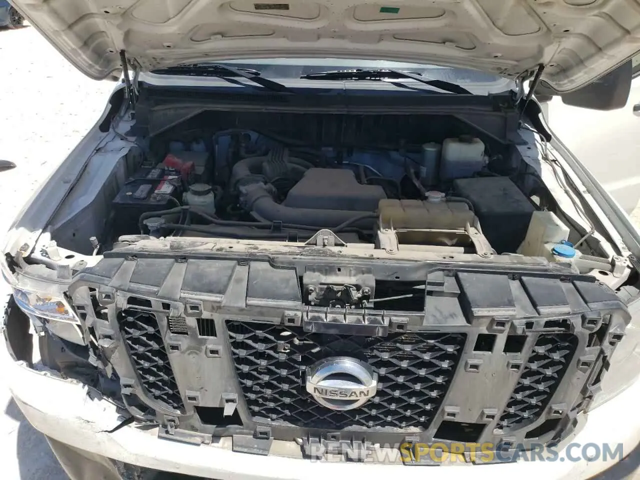 12 fotografías del automóvil dañado 1N6BF0KY1MN805408 NISSAN NV 2021