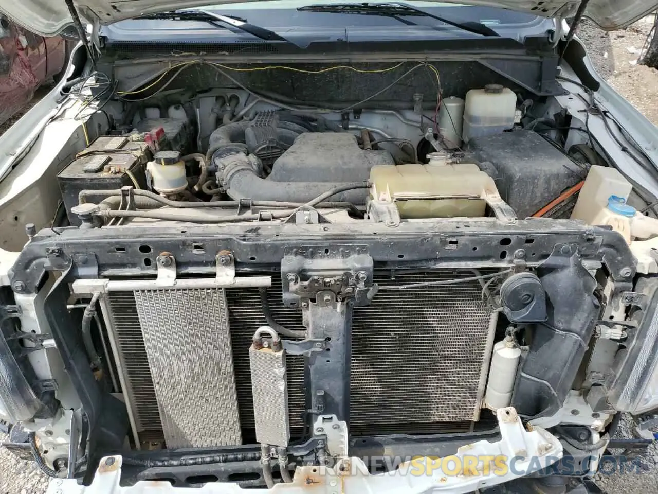 12 fotografías del automóvil dañado 1N6BF0LY4MN806857 NISSAN NV 2021