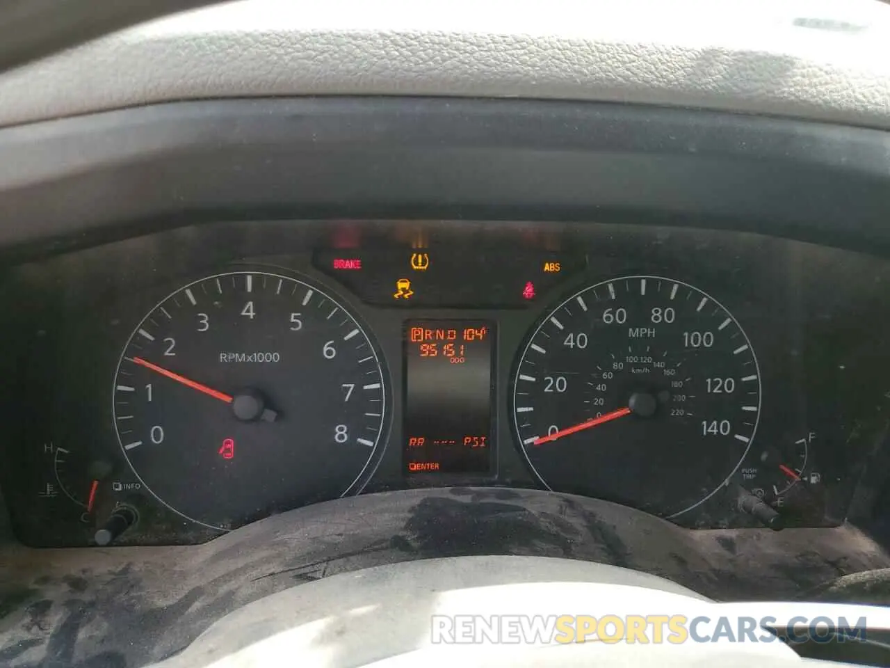 9 fotografías del automóvil dañado 1N6BF0LY4MN806857 NISSAN NV 2021