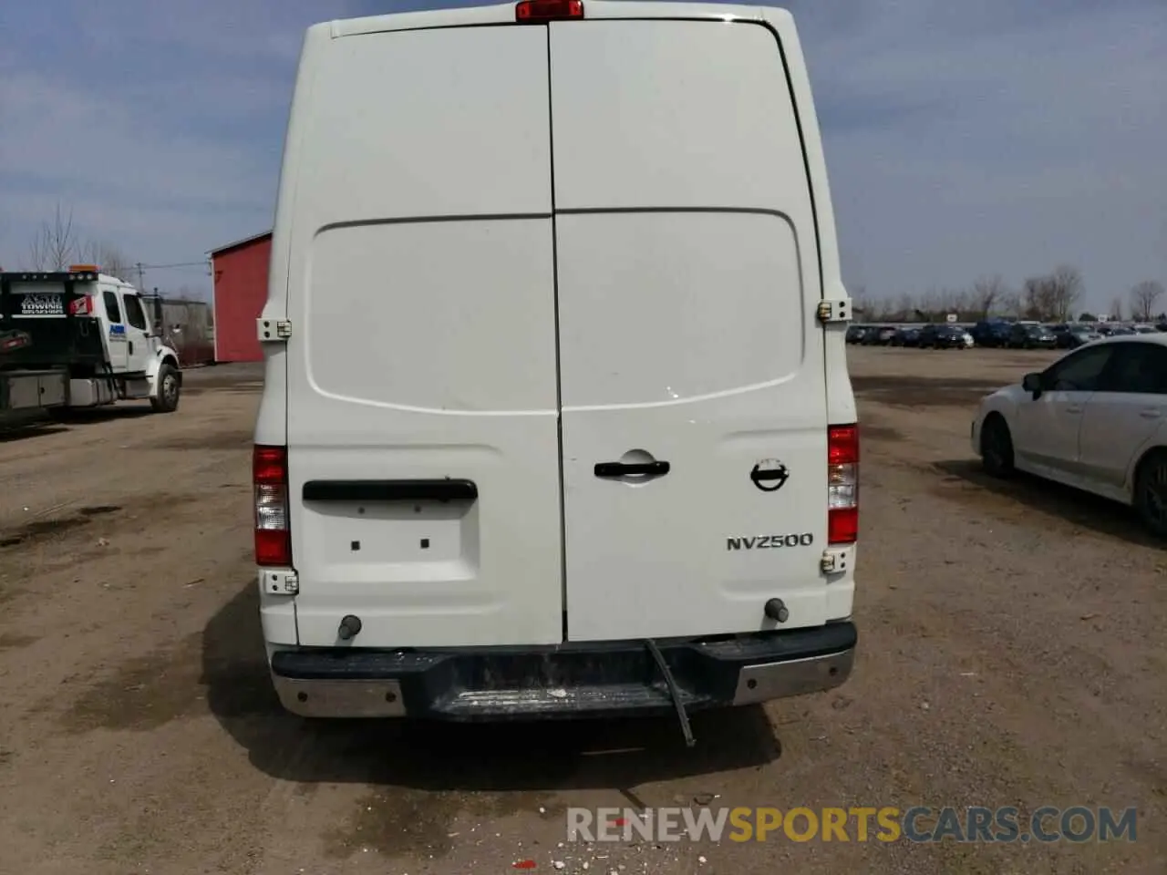 6 fotografías del automóvil dañado 1N6BF0LY5MN805944 NISSAN NV 2021