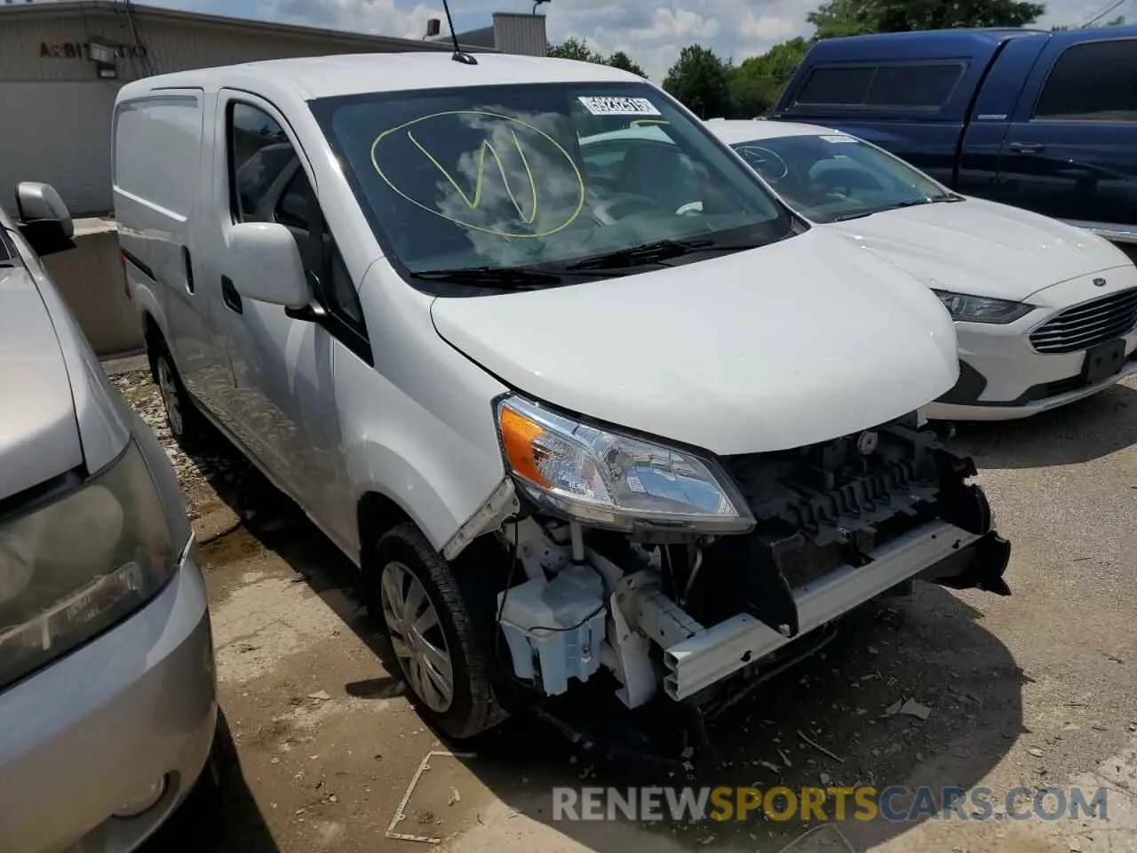 4 fotografías del automóvil dañado 3N6CM0KN4MK708371 NISSAN NV 2021