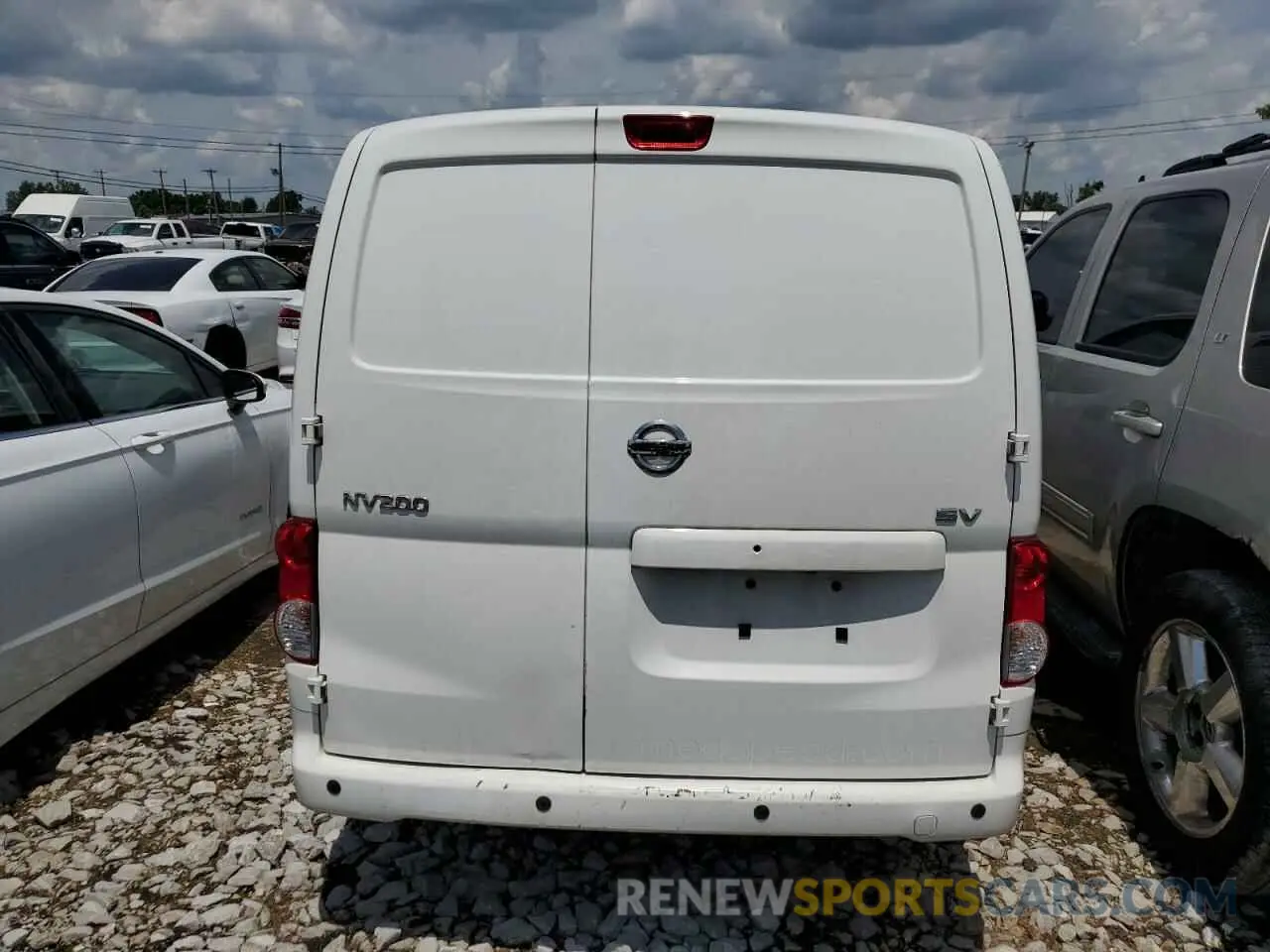 6 fotografías del automóvil dañado 3N6CM0KN4MK708371 NISSAN NV 2021