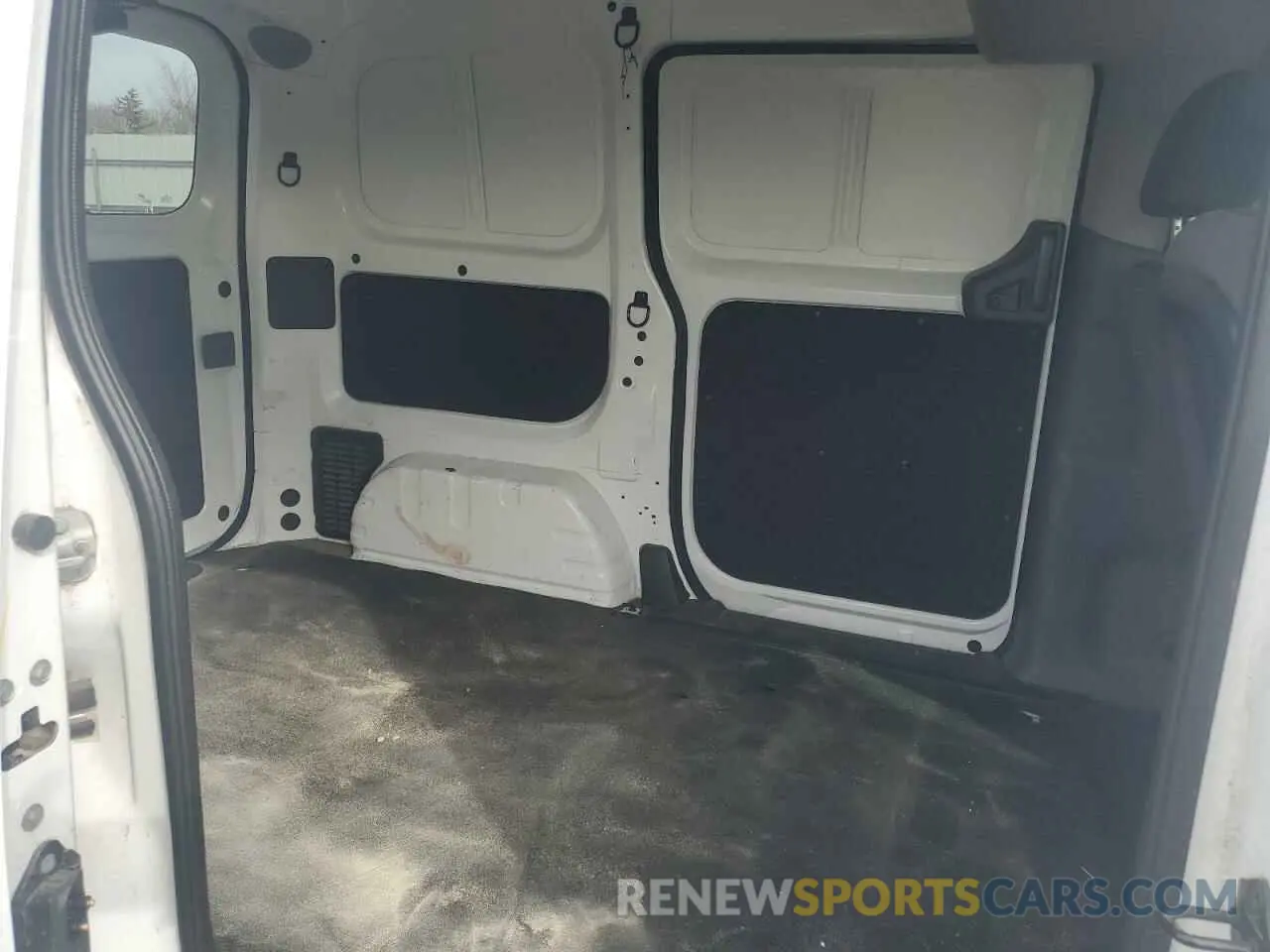 11 fotografías del automóvil dañado 3N6CM0KN7MK707361 NISSAN NV 2021