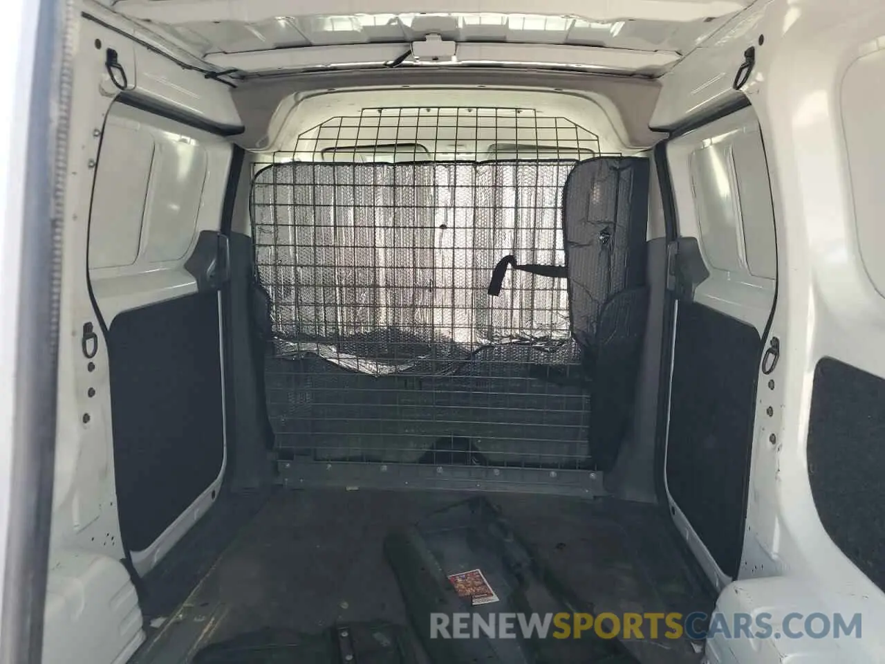 10 fotografías del automóvil dañado 3N6CM0KN8MK697939 NISSAN NV 2021
