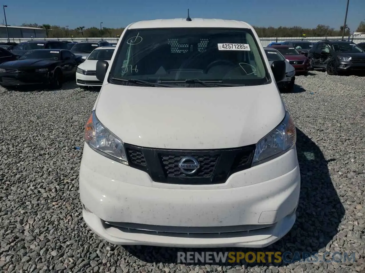5 fotografías del automóvil dañado 3N6CM0KNXMK691110 NISSAN NV 2021