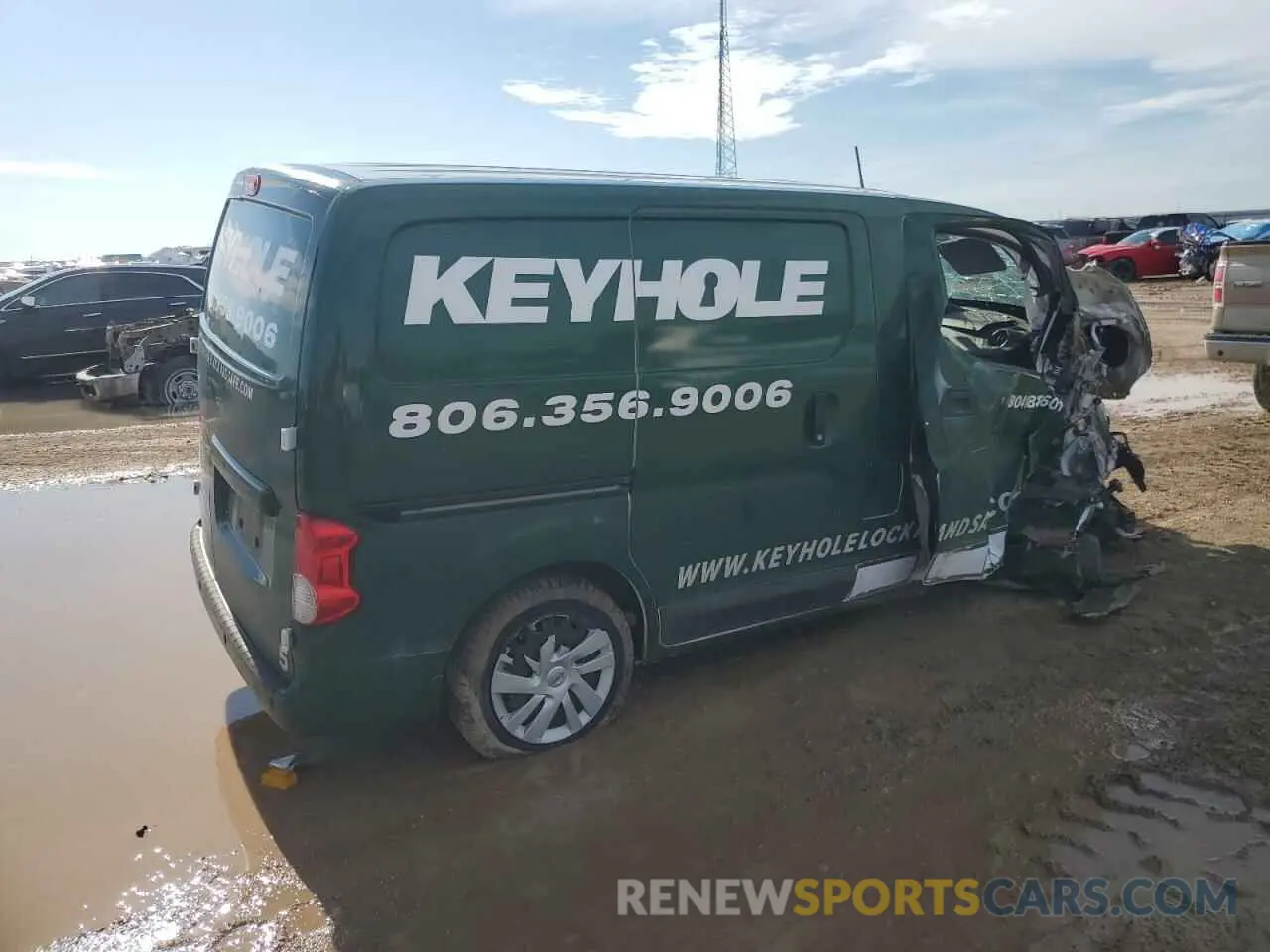 3 fotografías del automóvil dañado 3N6CM0KNXMK696890 NISSAN NV 2021