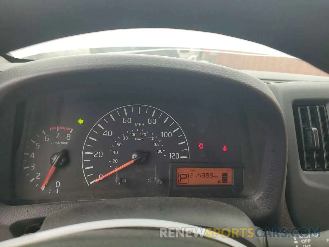 9 fotografías del automóvil dañado 3N6CM0KNXMK702459 NISSAN NV 2021