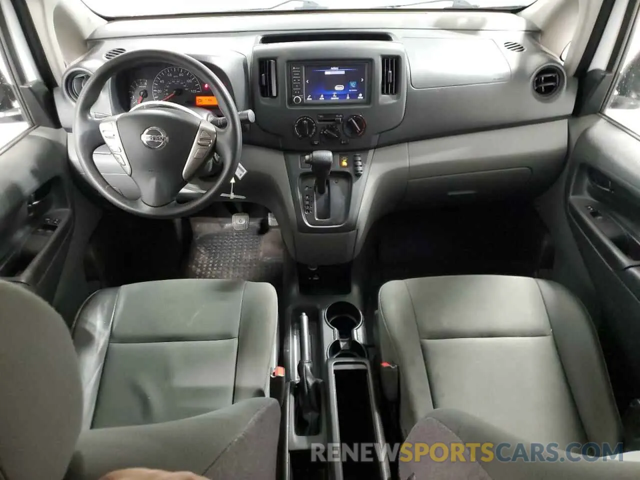 8 fotografías del automóvil dañado 3N6CM0KNXMK705250 NISSAN NV 2021