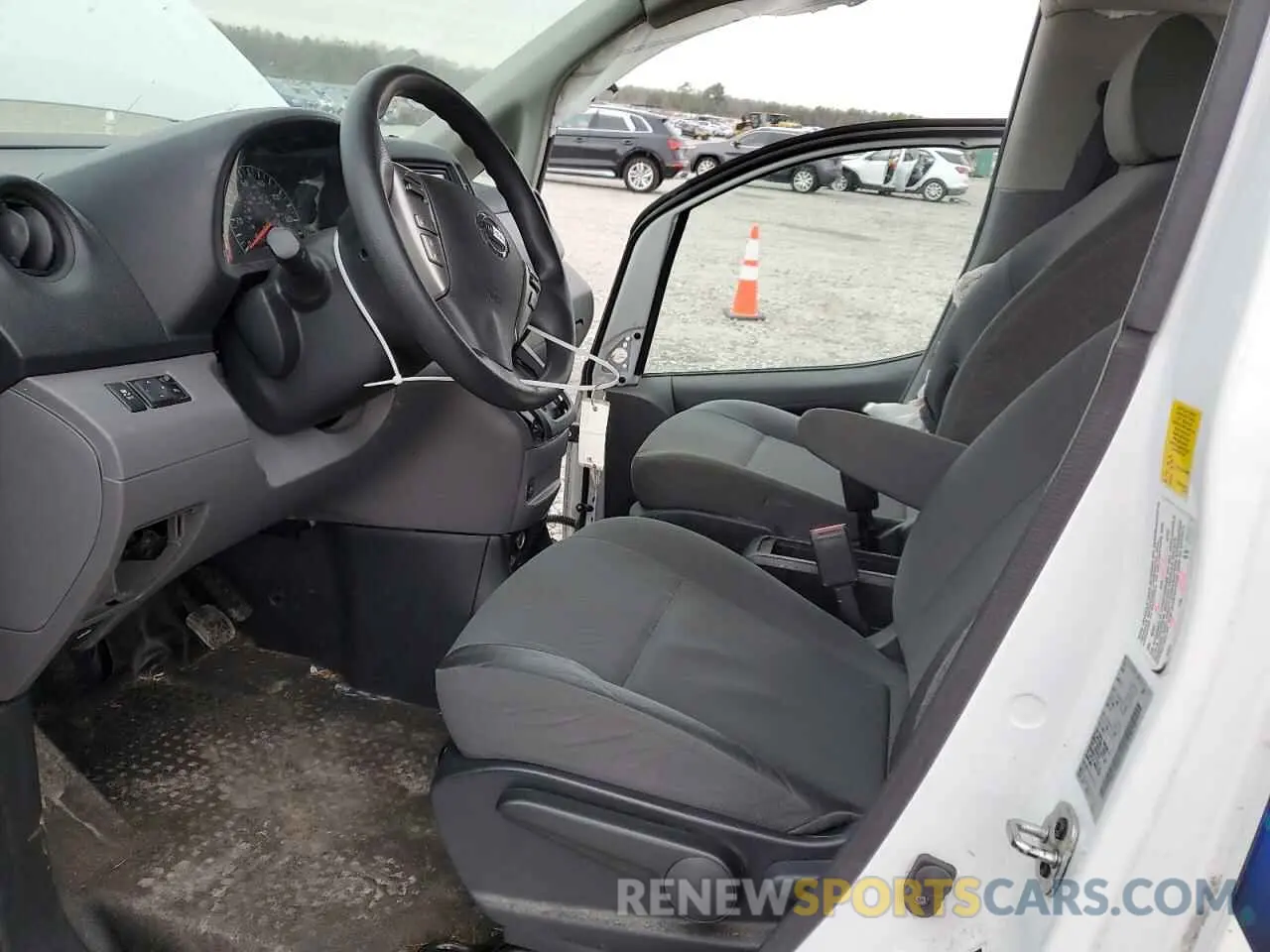 7 fotografías del automóvil dañado 3N6CM0KNXMK705491 NISSAN NV 2021