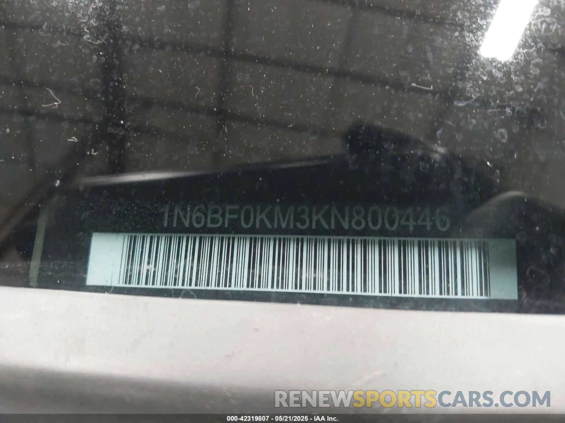 9 fotografías del automóvil dañado 1N6BF0KM3KN800446 NISSAN NV CARGO NV1500 2019