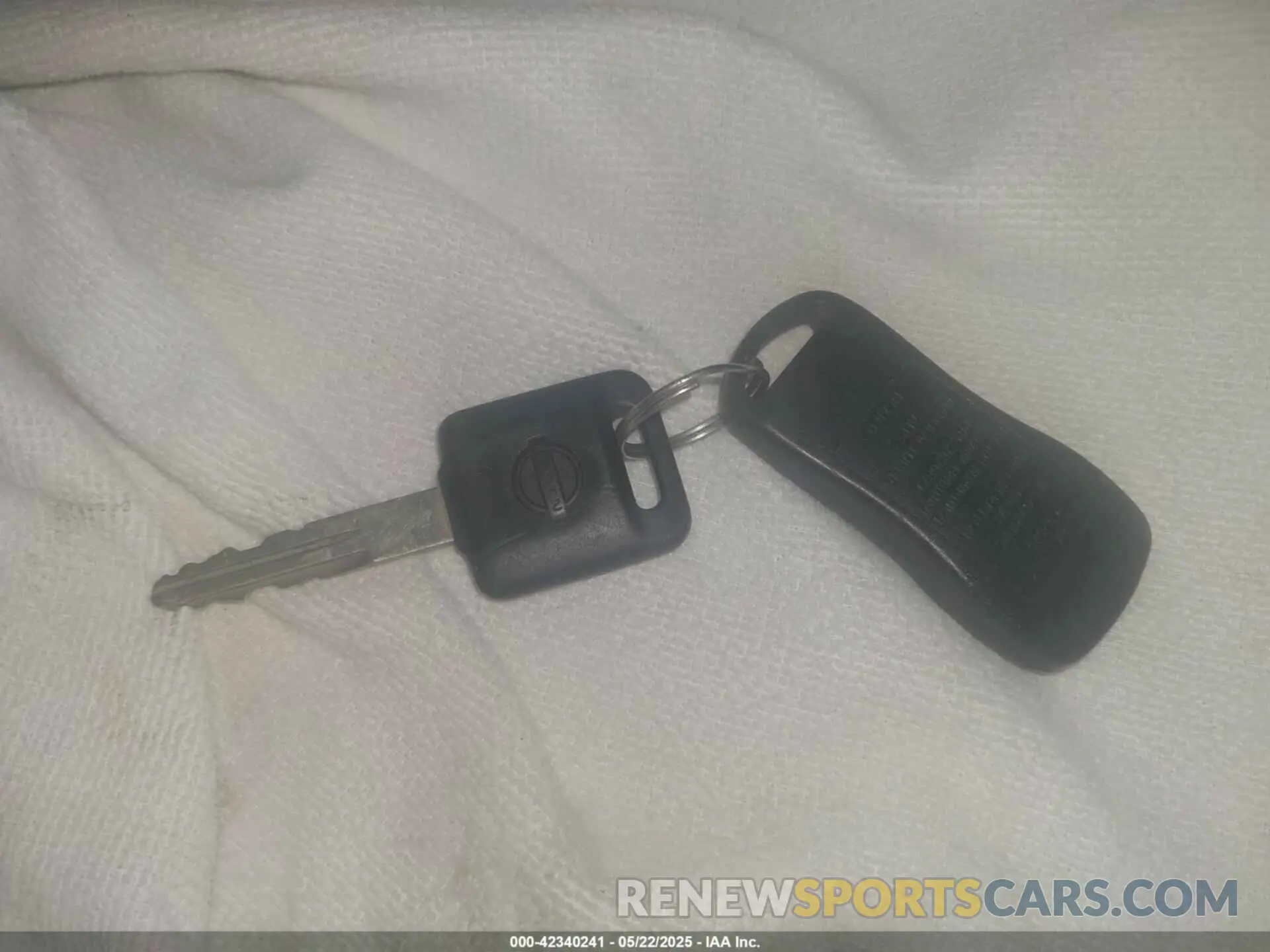 11 fotografías del automóvil dañado 1N6BF0KM4KN808359 NISSAN NV CARGO NV1500 2019