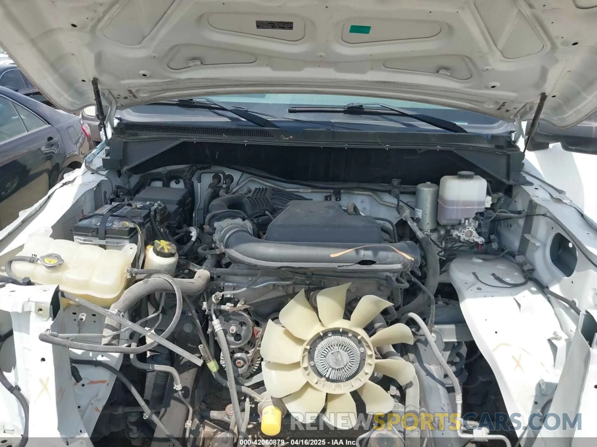 10 fotografías del automóvil dañado 1N6BF0KM0LN810613 NISSAN NV CARGO NV1500 2020