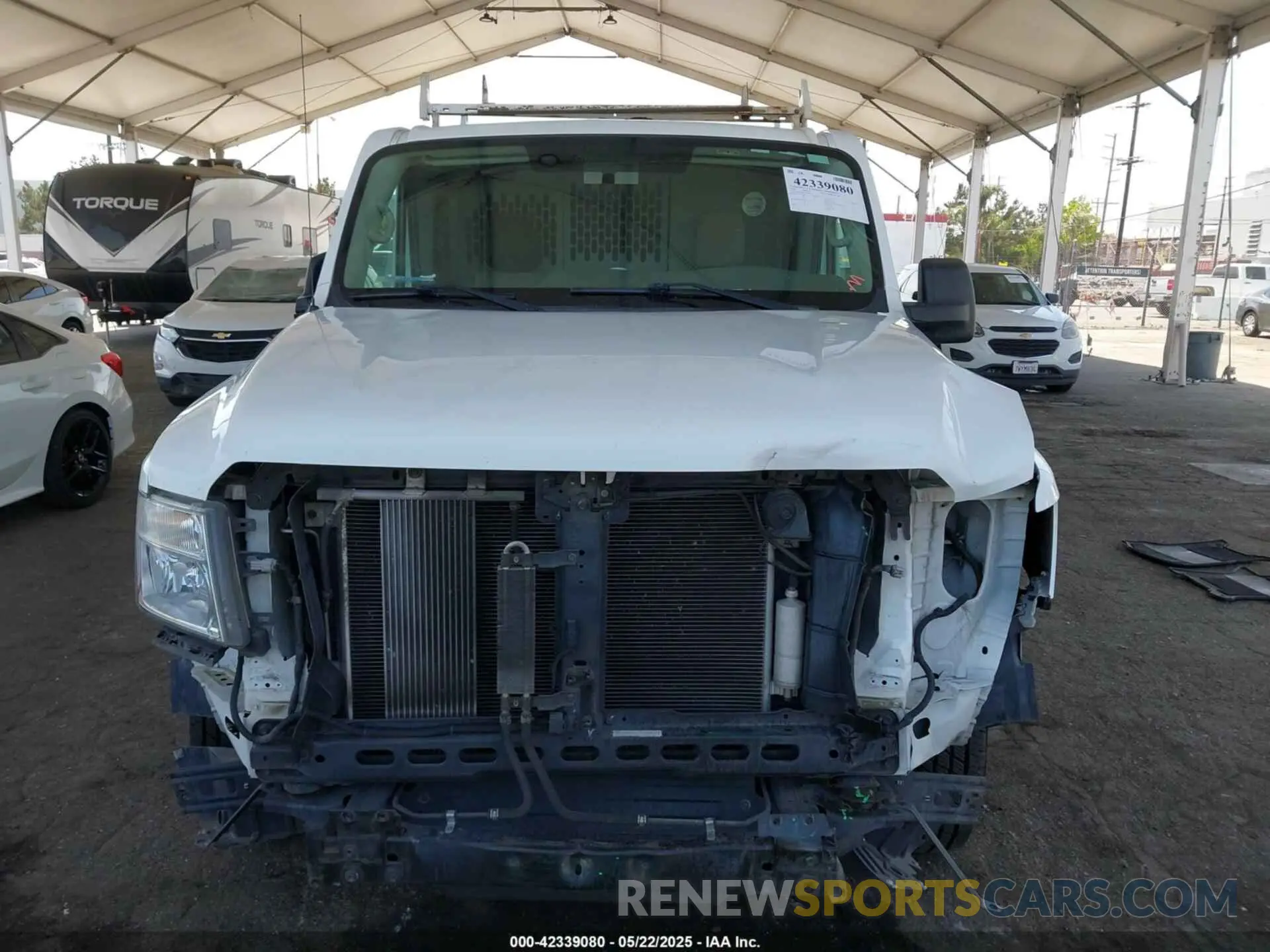 13 fotografías del automóvil dañado 1N6BF0KM6LN800250 NISSAN NV CARGO NV1500 2020