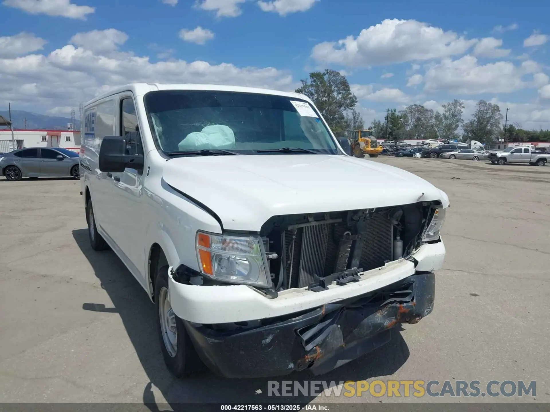 1 fotografías del automóvil dañado 1N6BF0KMXLN802857 NISSAN NV CARGO NV1500 2020