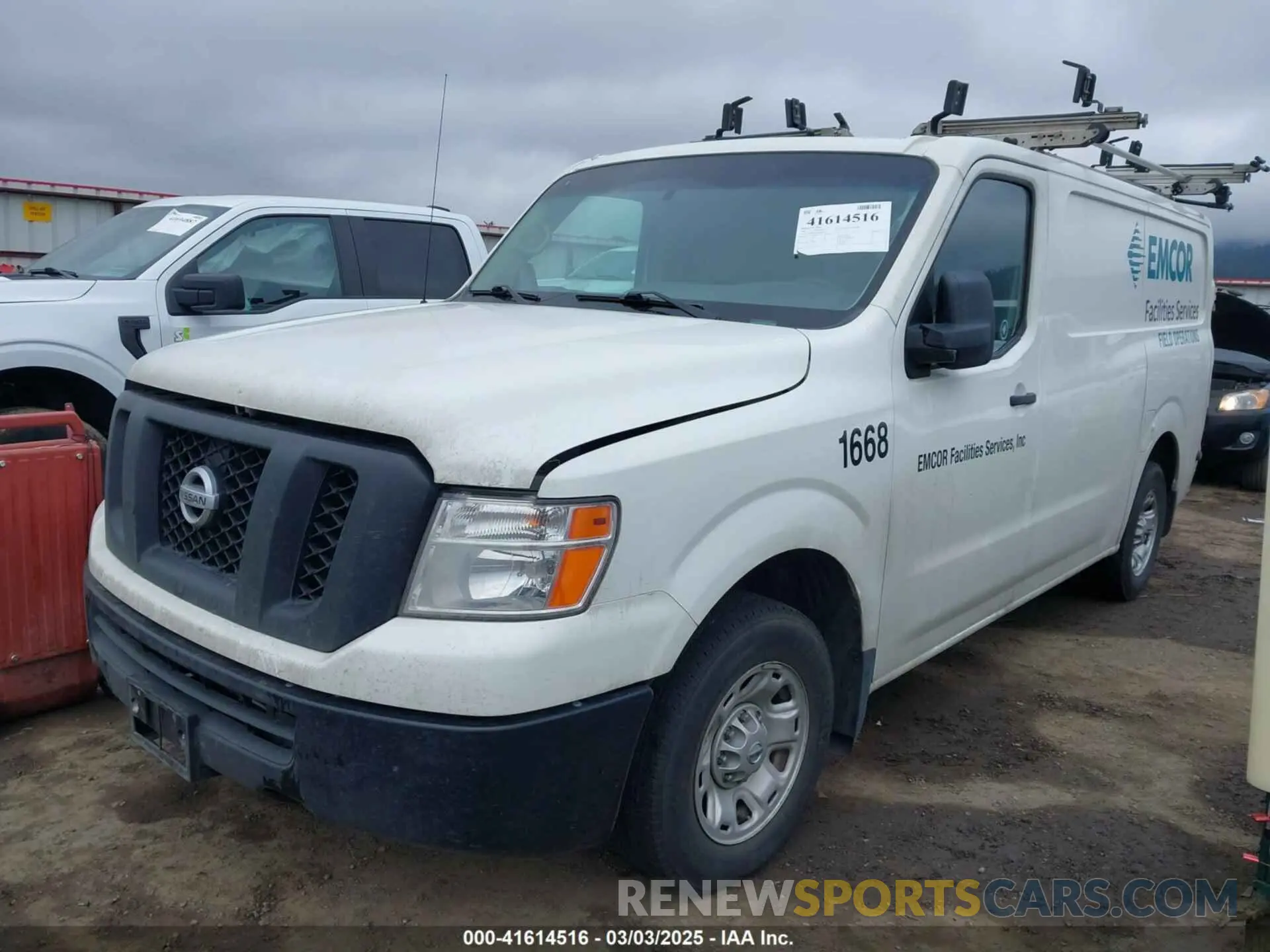 2 fotografías del automóvil dañado 1N6BF0KM7MN800257 NISSAN NV CARGO NV1500 2021