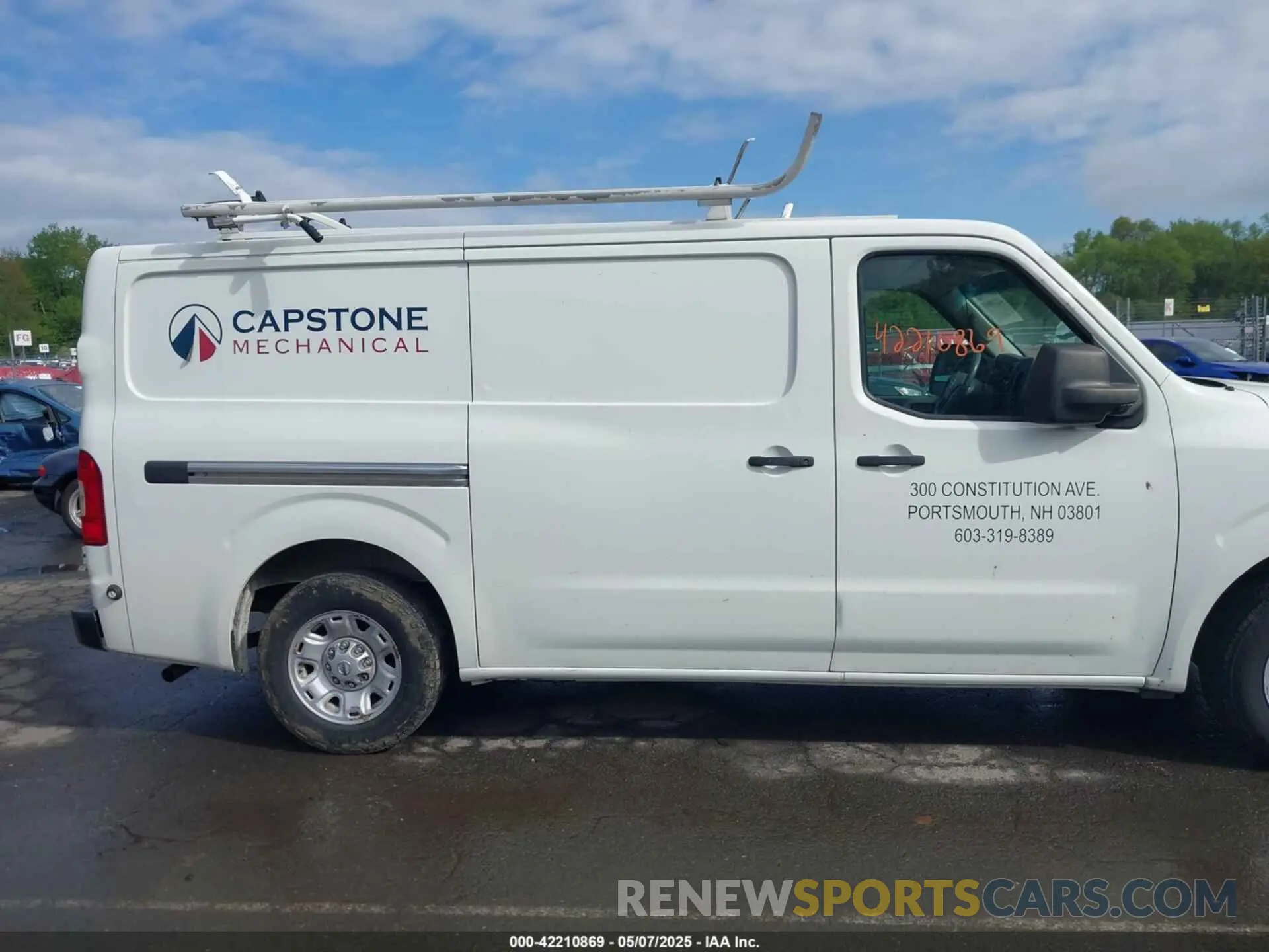 13 fotografías del automóvil dañado 1N6BF0KYXKN802942 NISSAN NV CARGO NV2500 HD 2019