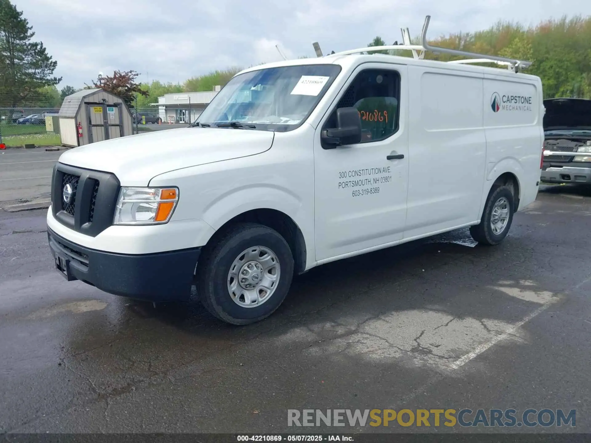 2 fotografías del automóvil dañado 1N6BF0KYXKN802942 NISSAN NV CARGO NV2500 HD 2019