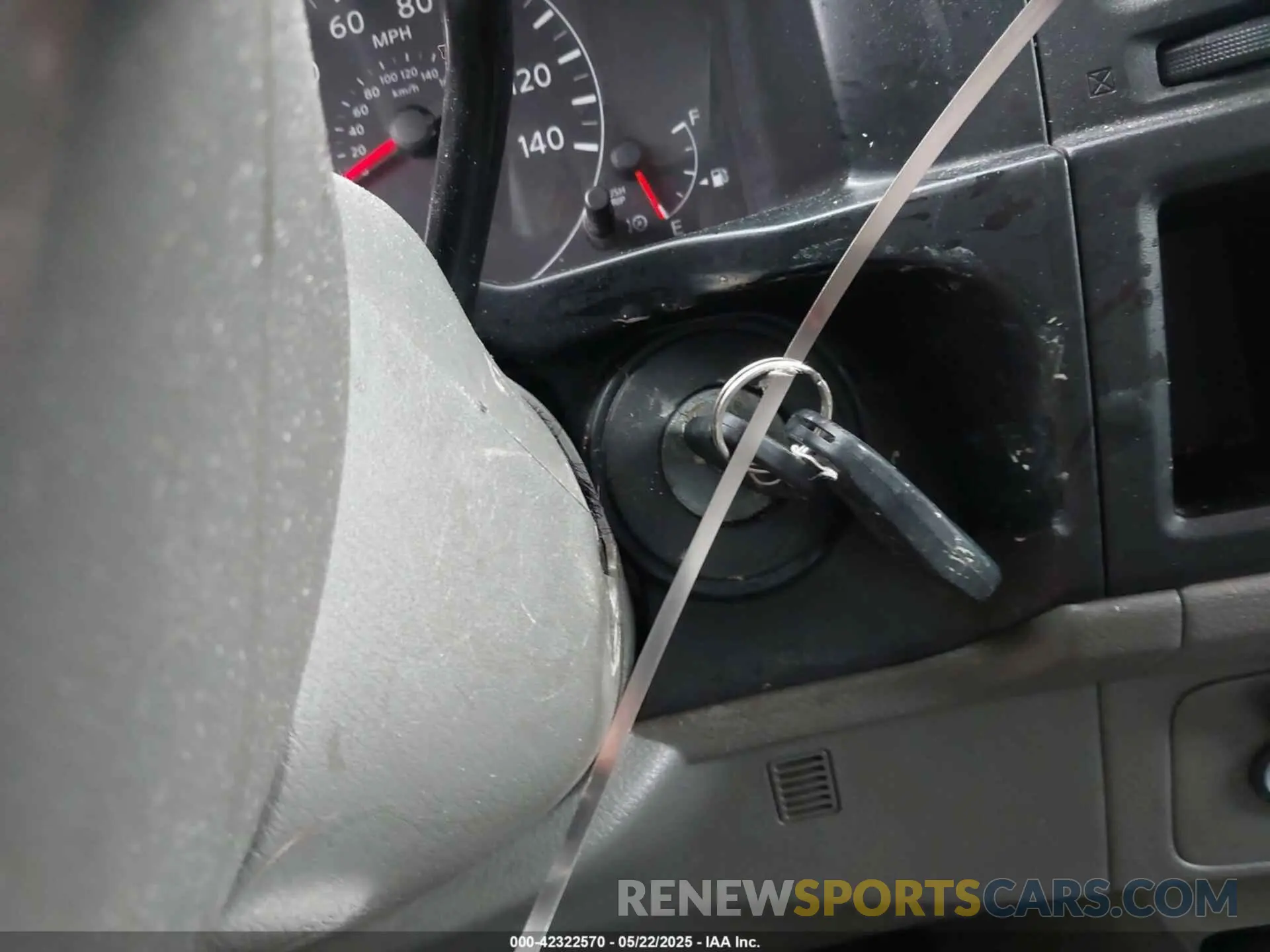 11 fotografías del automóvil dañado 1N6BF0LY6KN810650 NISSAN NV CARGO NV2500 HD 2019