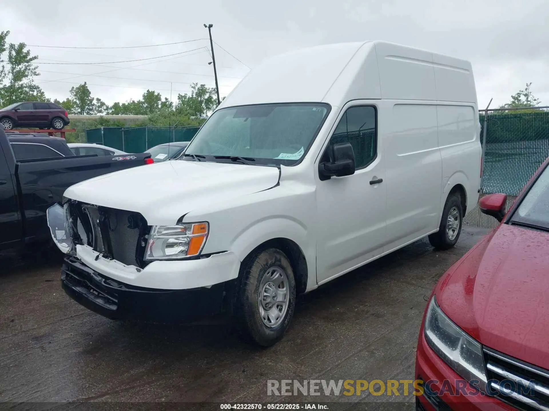 2 fotografías del automóvil dañado 1N6BF0LY6KN810650 NISSAN NV CARGO NV2500 HD 2019